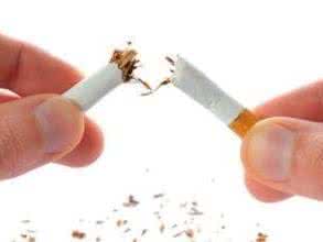 郑州痛风病医院专家介绍：得了痛风跟戒烟有什么必然联系吗？