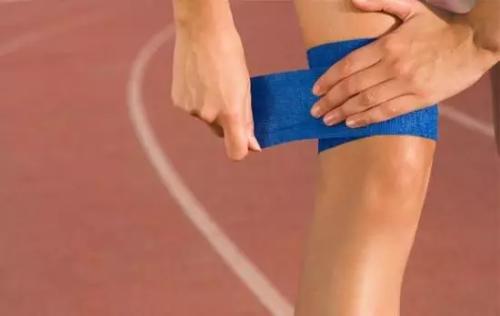 急性膝盖滑膜炎会有什么症状?要怎么办?